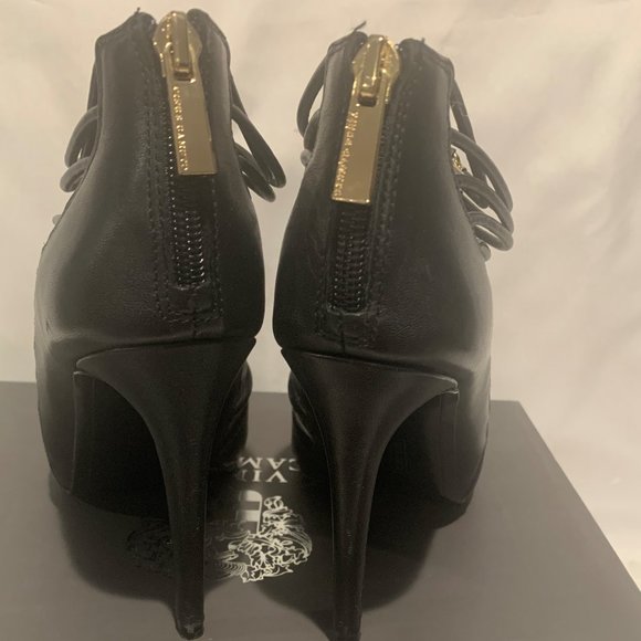 Vince Camuto Ladies Black & Gold Shoes - Picture 6 of 9